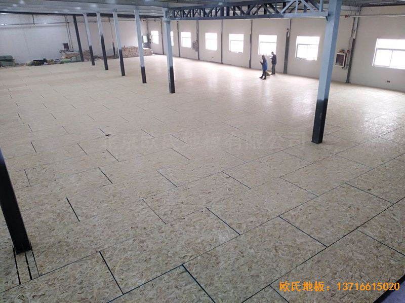 河南濮阳永康篮球训练中心体育木地板铺设案例