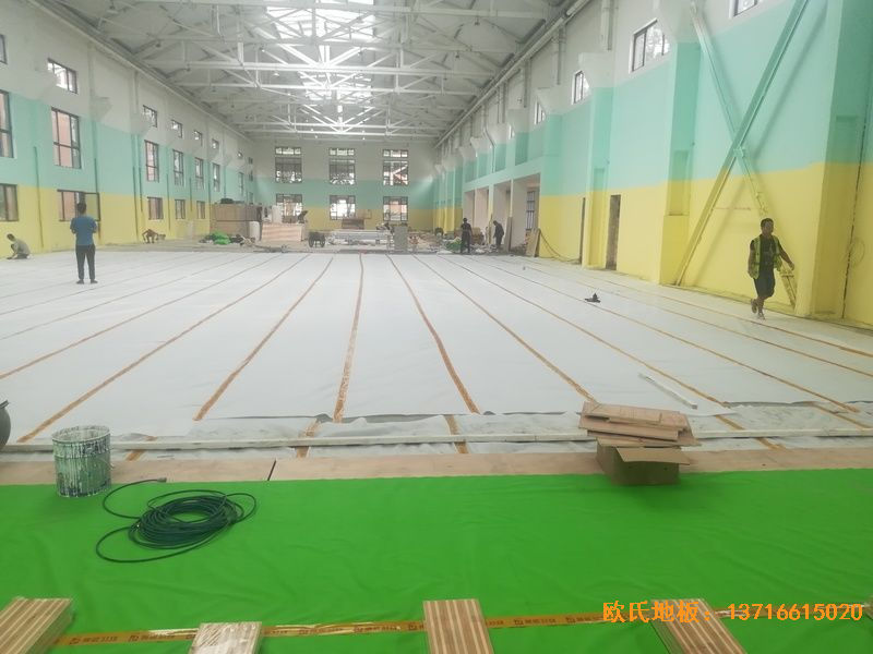 郑州中原区酷康篮球馆运动地板施工案例