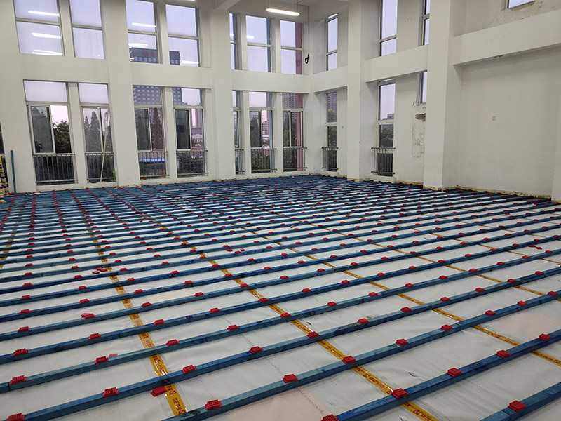 徐州第二实验幼儿园篮球馆运动地板施工案例1
