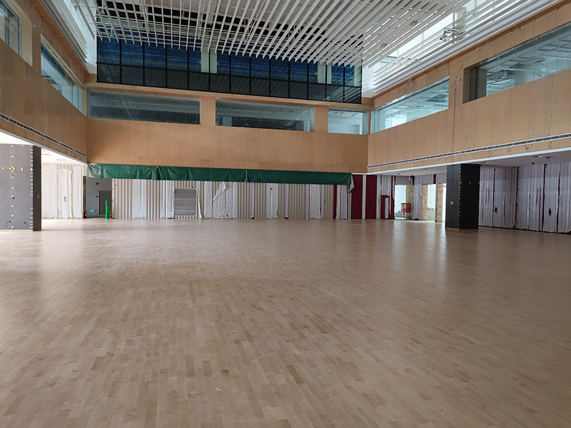 杭州26号地商务金融篮球场运动木地板安装案例0