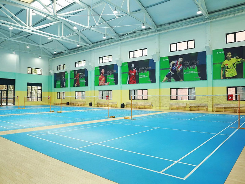 河南郑州芝麻之星运动中心羽毛球馆运动地板铺装案例3