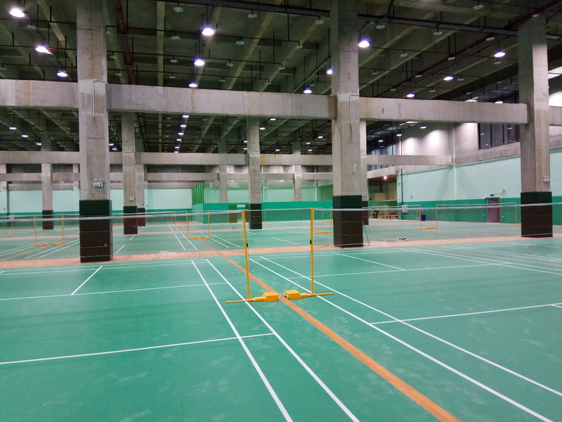 重庆九龙坡区友动力羽毛球俱乐部运动地板铺设案例0