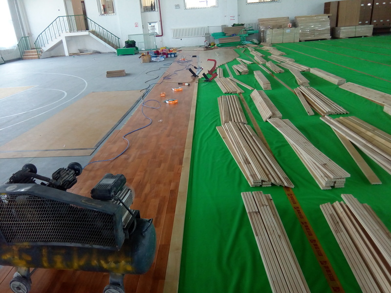 吉林篝火篮球训练馆体育地板安装案例4