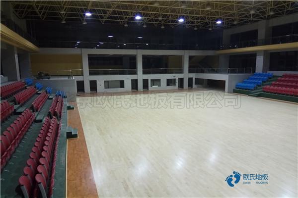 定制篮球运动木地板安装公司
