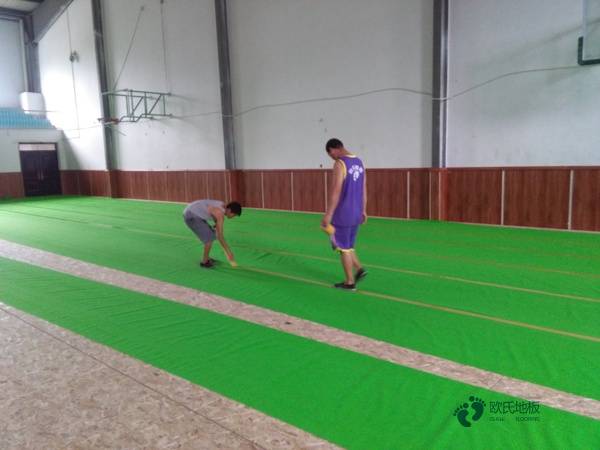 高品质体育运动地板安装公司