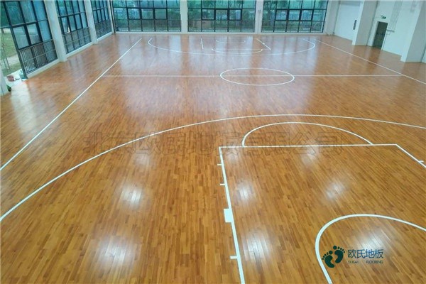 学校篮球场木地板b1防火等级