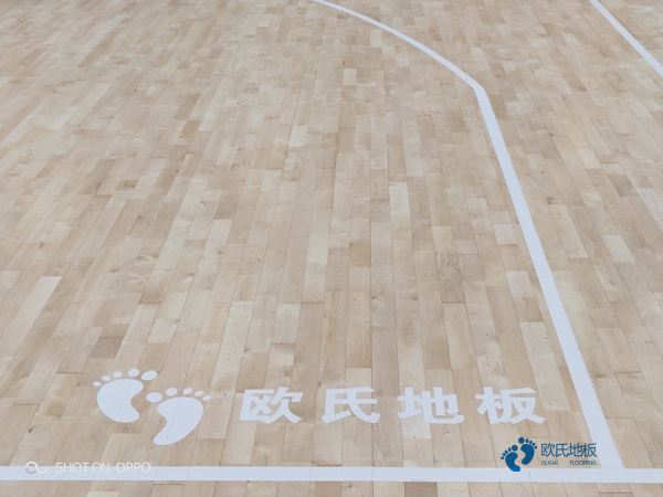 双层龙骨运动馆地板保养知识