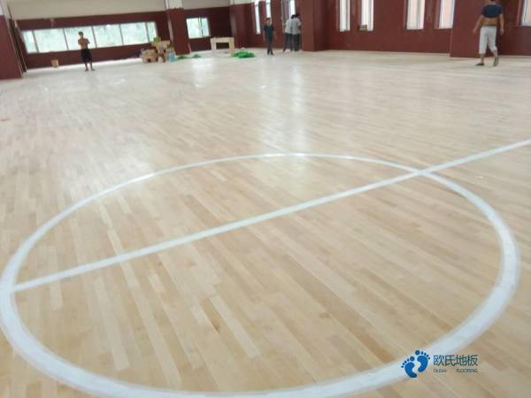 学校篮球场地木地板标准尺寸