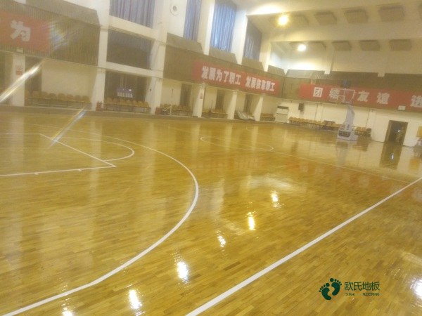 那有篮球地板厂家报价