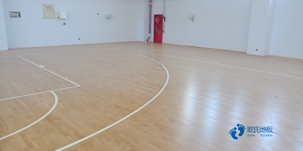 学校篮球地板生产流程