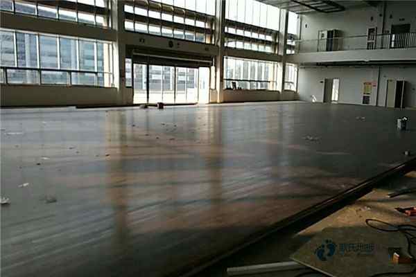 质量好运动馆木地板施工流程