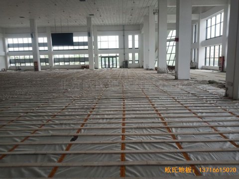 新疆和田昆玉市文化馆运动木地板施工案例