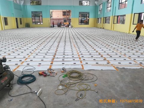 郑州中原区酷康篮球馆运动地板施工