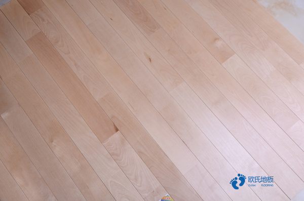 那有体育地板更便宜的是哪家