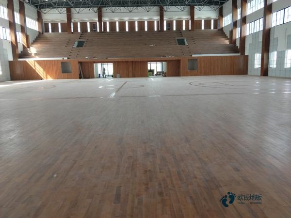 松木篮球场馆木地板3