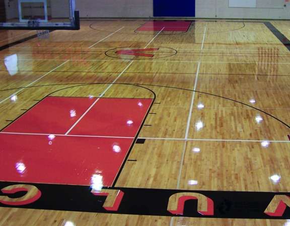 有哪些体育篮球木地板要多少钱