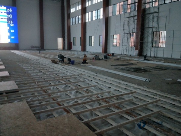 用哪种体育地板免费送样品