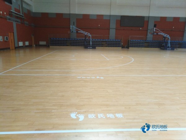 篮球场地木地板造价2