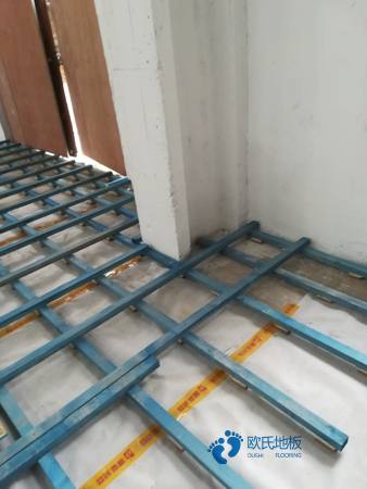 单龙骨运动篮球地板怎么保养2