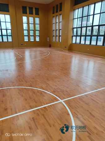 普通体育篮球木地板每平方价格