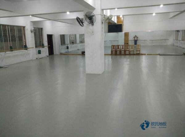 中学运动木地板施工工艺3