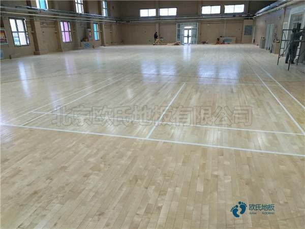 国标运动木地板施工方案1