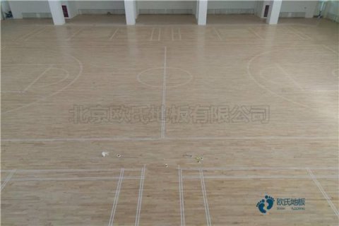 校园运动场木地板施工队