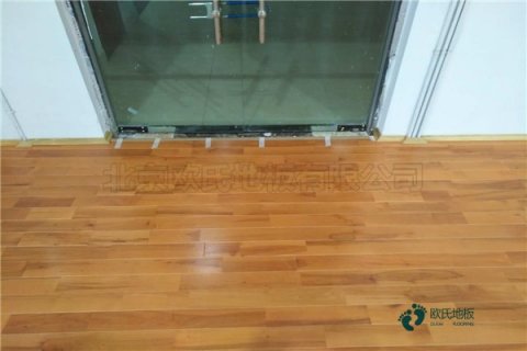 运动篮球地板施工价格