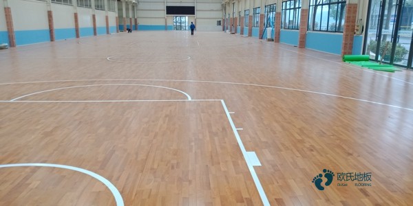 20厚运动场地地板较好的3