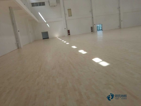 购买运动体育地板较好的品牌3