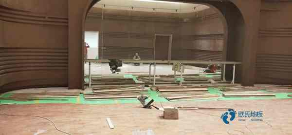 篮球场地木地板价格是多少1