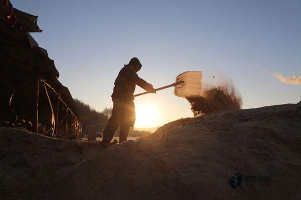 学校篮球馆地板的回弹率2