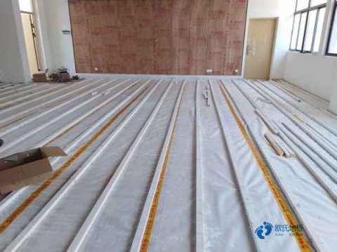 校园篮球体育地板哪里便宜