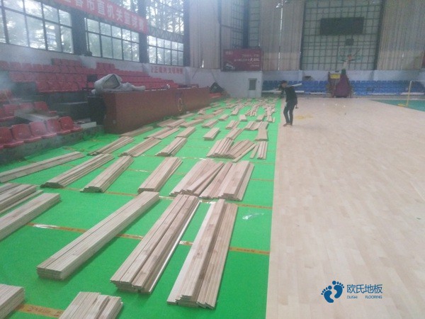 校园篮球体育地板哪里便宜